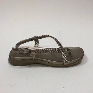 Metallic gold Kenneth Cole sandal size 5.5